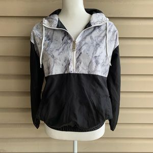 •Thrill• Lightweight Half Zip Windbreaker Jacket - Size Small